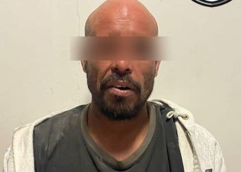 Encerró a su ex durante 7 días, la golpeó con una tabla, y la amenazó con matarla si no regresaba con el