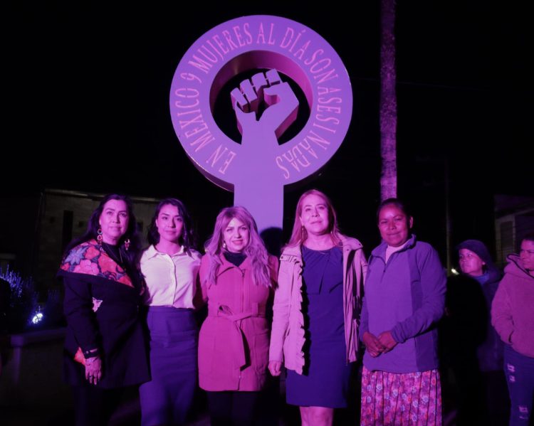 Inauguración de la Antimonumenta en Plaza Marisela Escobedo: Un Grito de Justicia en el Día Internacional de la Mujer