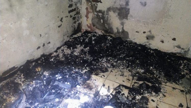 Incendio arrasa con vivienda en Villas del Tec