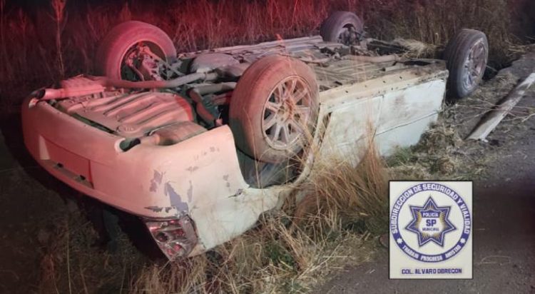 Choque y volcadura dejó a un herido en Cuauhtémoc