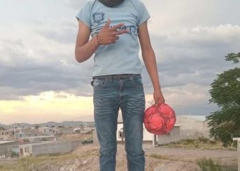 Joven de Guadalupe y Calvo muere atropellado en Sinaloa; lo sepultan sin avisar a sus familiares