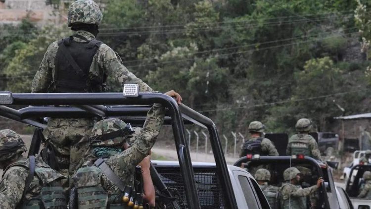 Enfrentamiento armado entre autoridades federales y sicarios en Atascaderos; un lesionado y 2 detenidos