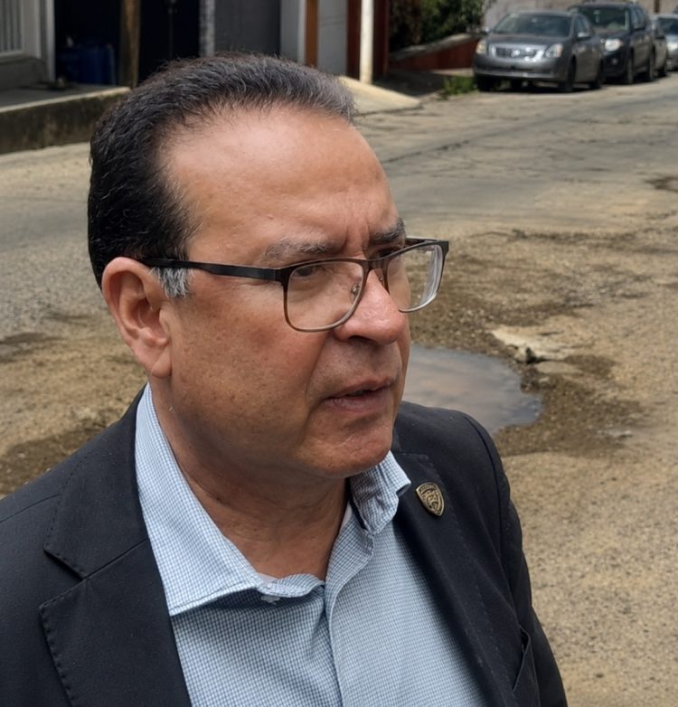 ¿Tienes fugas de agua o problemas de desabasto en tu colonia?