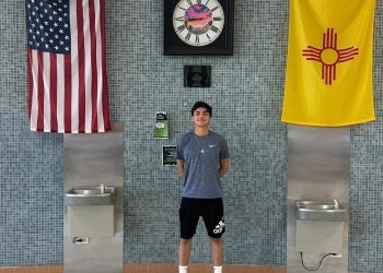 Luis Eduardo Torres obtiene beca deportiva y académica en Estados Unidos