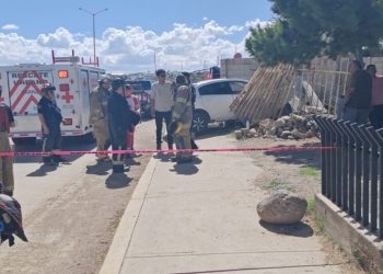 Fuerte choque deja a 2 mujeres y una niña lesionadas tras choque en la vialidad del río