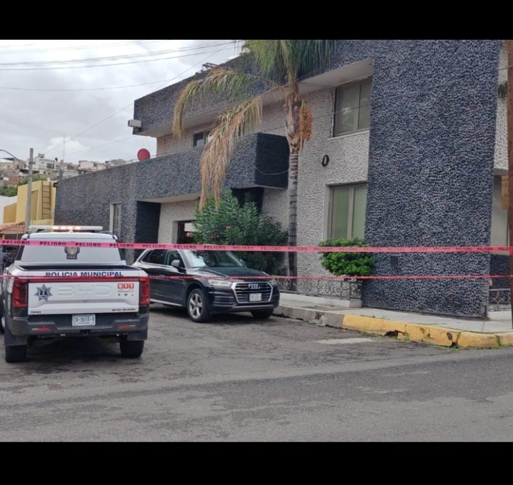 Entre joyas y efectivo, fueron cerca de 3 millones de pesos lo robado a la casa de Juan de Dios Loya