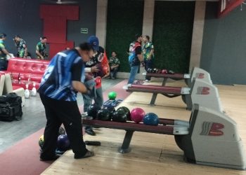 Ganó por limpia Deportivo Menny Mora en torneo de boliche de los lunes