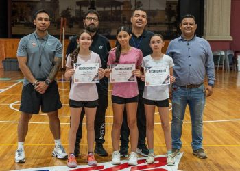 Impulsa el alcalde Salvador Calderón el talento deportivo con 100 becas otorgadas en el campamento Pick and Roll