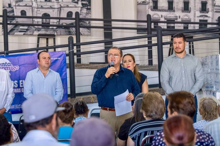 Fortalecen Municipio y Estado apoyo alimentario para 830 familias de Parral