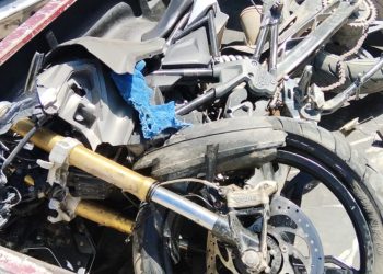 Fallece joven motociclista en aparatoso choque contra camioneta en Santa Bárbara; hubo otros 2 lesionados