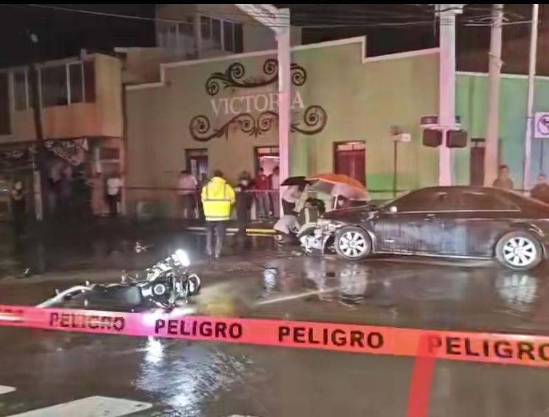 Choque termina en tragedia para joven motociclista