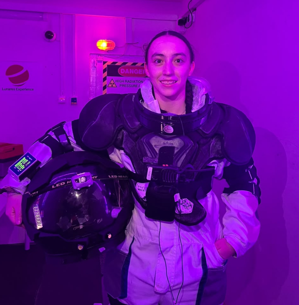 Jhovana Vota, estudiante del Tecnológico de Parral, participa como astronauta análoga en misión internacional en Polonia